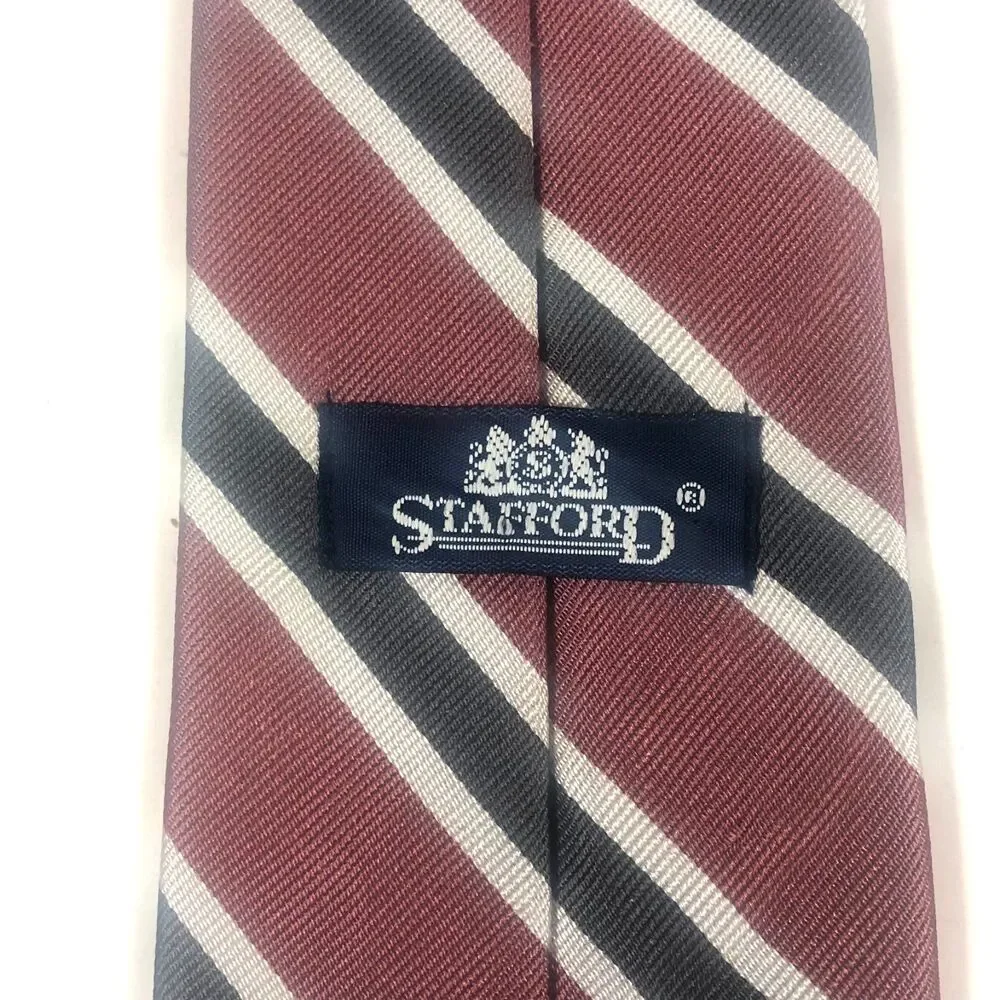 Stafford All Silk Tie Red Gray Silver Striped USA Made Regatta Classic Repp
